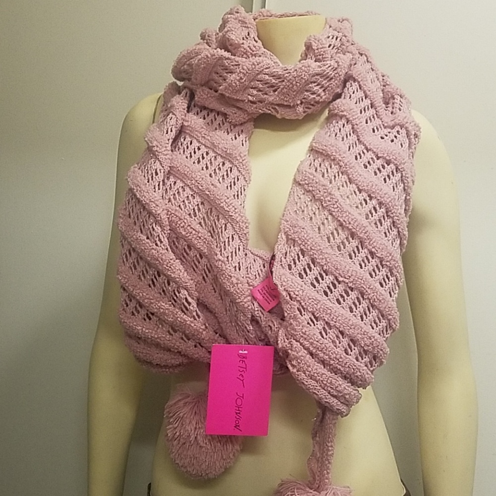Betsey Johnson scarf